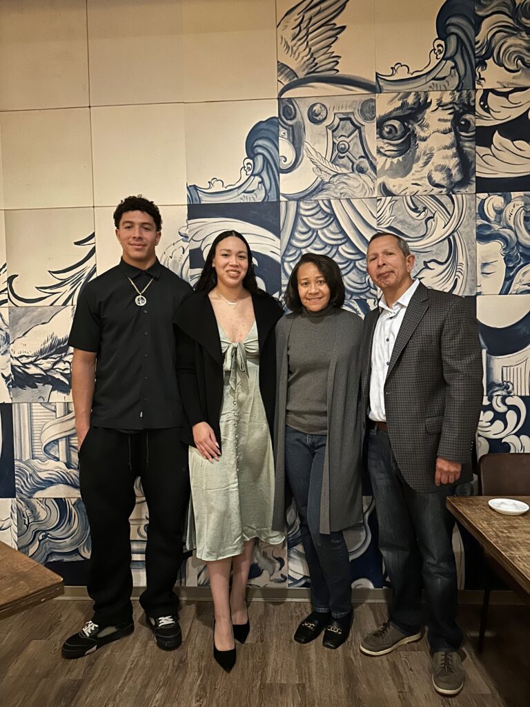Aguilar Family aug