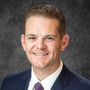 Tyler Grubbs Headshot