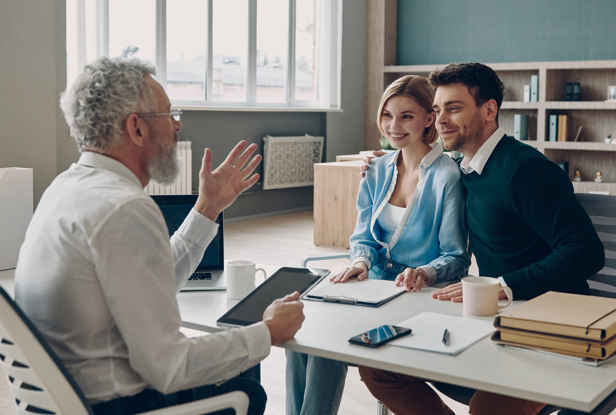 A couple tax planning with their advisor
